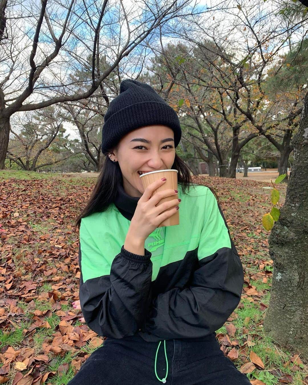松本優のインスタグラム：「. . 🍂🍂🍂🍂 大阪楽しかった〜 また明日からお仕事頑張ろう🥰 . 祝日みんなはどう過ごしましたか〜？ イベントに来ていただいた皆様も本当にありがとうございました☺️ . またイベントできますように🔥 . . #puma#dayoff#afends#code#yucode👗#fashion#ootd#outfit」