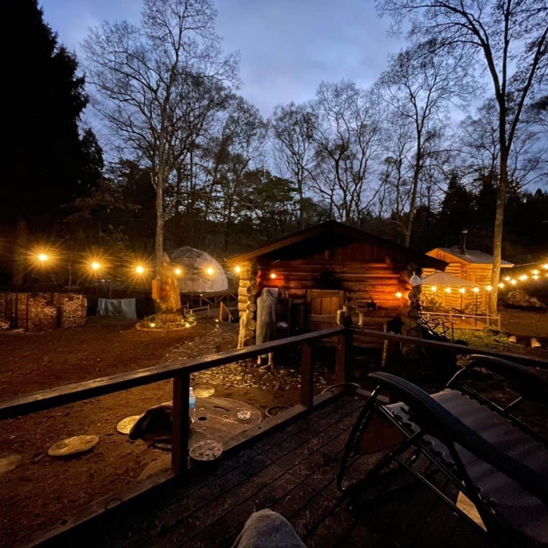 福士蒼汰のインスタグラム：「I went to a wonderful place with my besties.  This photo taken by my friend’s 12 pro... awesome😆  友達の新しいので撮った写真 めちゃ綺麗で、 自分のインカメの画質。。笑  We went to The Sauna;)」