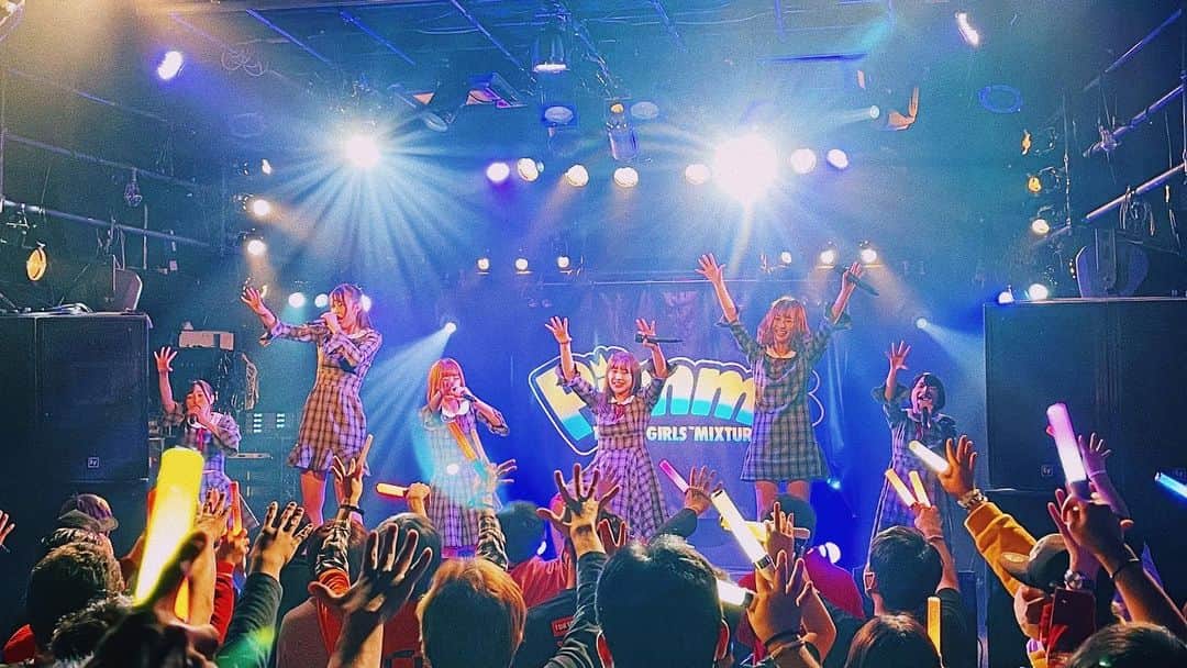 Pimm's【公式】のインスタグラム：「11/22(SUN)Pimm's LIVE TOUR 2020 -REVIVAL-＠仙台MACANA #pimms #ピムス #tokyogirlsmixture #rock #アイドル」