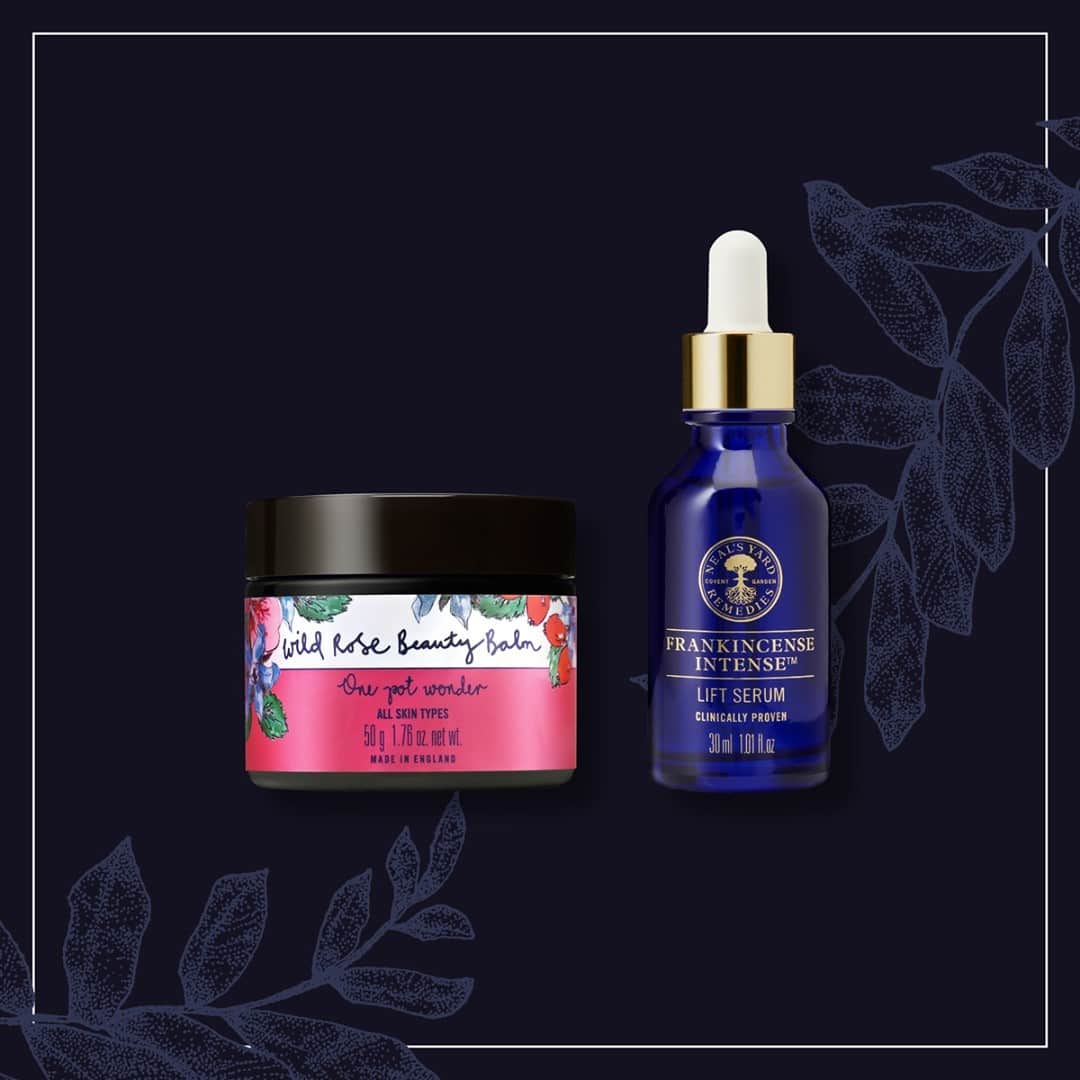 Neal's Yard Remediesさんのインスタグラム写真 - (Neal's Yard RemediesInstagram)「💙🖤BLACK FRIDAY EVENT 🖤💙  Our two heroes, Wild Rose Beauty Balm and Frankincense Intense Lift Serum, are included in our Black Friday Event. Shop via the link in our bio!」11月23日 22時00分 - nealsyardremedies