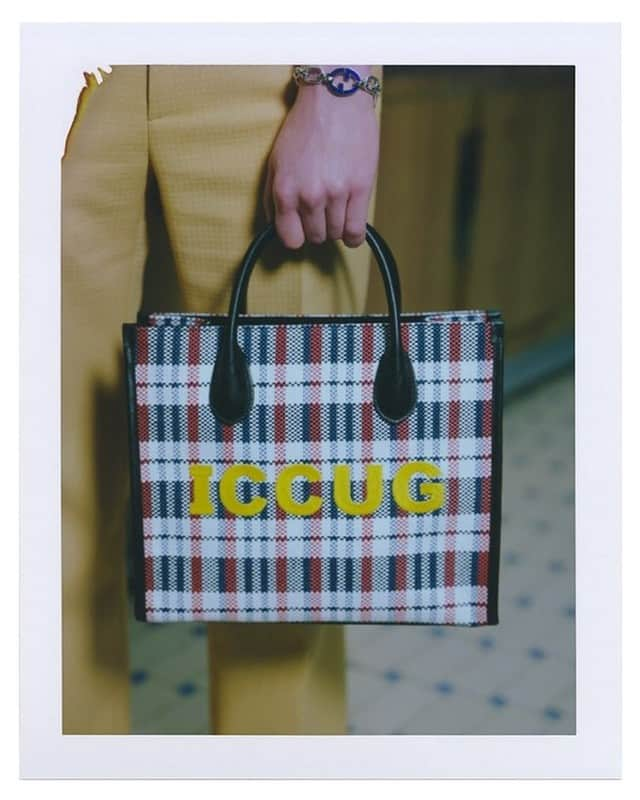 グッチさんのインスタグラム写真 - (グッチInstagram)「Bags from ‘Ouverture Of Something That Never Ended’: #GucciJackie1961 in suede and in natural straw, the #GucciHorsebit1955 leather shoulder bag, the #GucciDionysus, a checked tote bag with the mirrored Gucci lettering: ICCUG (image 7) and a floral embroidered tote (image 10). Discover more through link in bio. #GucciOuverture #GucciFest @alessandro_michele #AlessandroMichele」11月23日 22時00分 - gucci