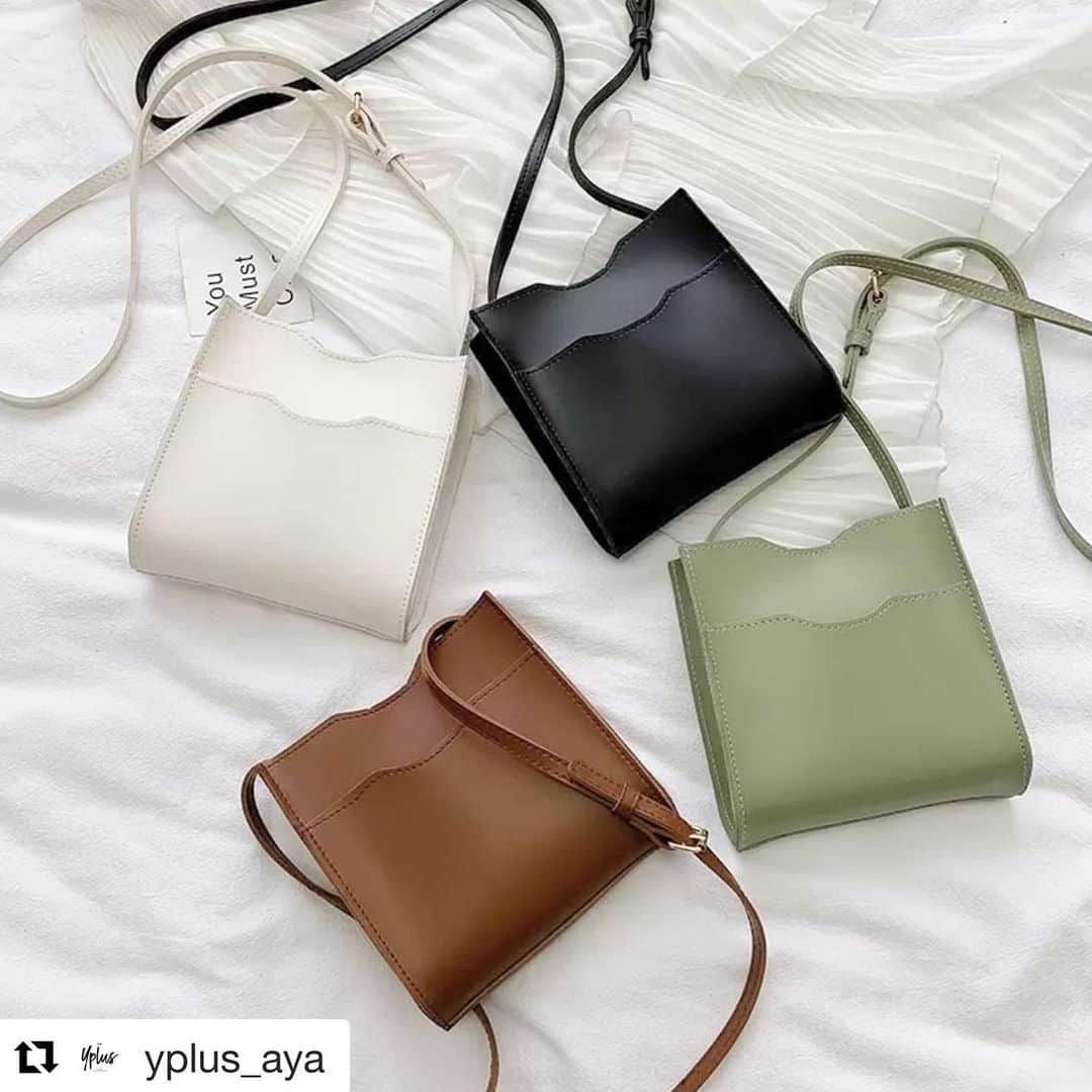 玉城幸也のインスタグラム：「@yplus_aya ・・・ ・ シンプルBAG入荷！ ・ オールシーズン使いまわせそうなデザイン♡ ・ 新作11/29まで10%ＯＦＦ! ・ #yplus #大人カジュアル　#シンプルスタイル　#着回しコーデ　#大人コーデ」