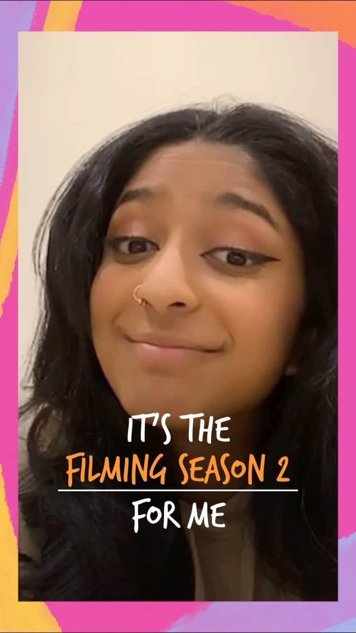 ミンディ・カリングのインスタグラム：「It’s the @neverhaveiever season 2 for me」