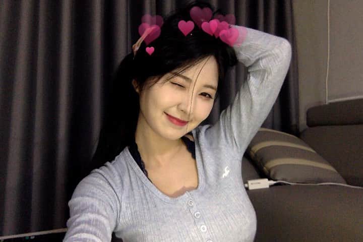 イ・ヨンユさんのインスタグラム写真 - (イ・ヨンユInstagram)「포부」11月24日 0時03分 - 0.you__