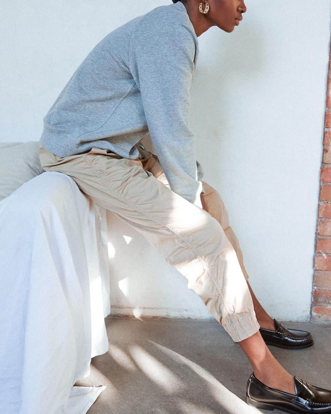 デレクラムのインスタグラム：「Phoenix Jogger: Your new necessary.」