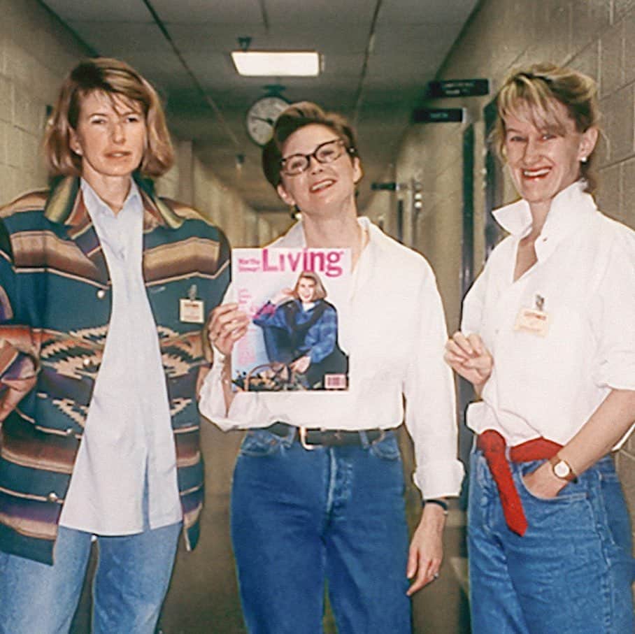 マーサ・スチュワートさんのインスタグラム写真 - (マーサ・スチュワートInstagram)「In our special 30th anniversary December issue, @marthastewart48 shares rare images from the early days at Living. Here, founding creative director Gael Towey, and founding editor Isolde Motley hold the first issue of the magazine, hot off the press. In the second image: Martha stands with staffers in front of a wall displaying the pages of the debut issue. “Together with a group of extraordinarily talented and creative people, I concentrated as much on the visuals—producing arresting images of everything from desserts to handmade ornaments—as I did on the words. Each story was finely crafted, and all of the recipes and instructions were carefully researched and tested,” writes Martha. Check out more photos and videos highlighting rare glimpses of Martha's earliest career moments at the link in bio. And be sure to pick up a copy of our December issue out on newsstands! #30yearsofLiving」11月24日 1時09分 - marthastewart