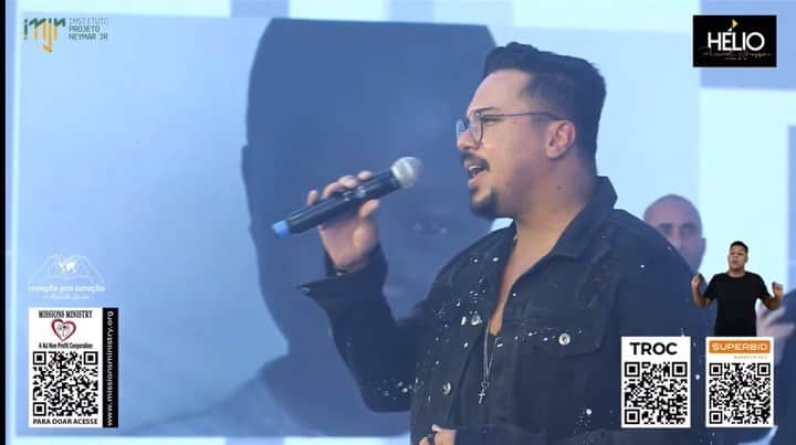 Sorriso Marotoのインスタグラム：「Live ‘Coração Pra Coração’ do @institutoneymarjr e toda nossa honra por fazer parte desse projeto incrível!   Que bom ver tantos amigos da música reunidos por uma só causa. Juntos vamos além. 🙏🏾  Obrigado pelo convite @rafaella e @neymarjr. Que Deus abençoe essa iniciativa e todas as vidas impactadas com ela!」