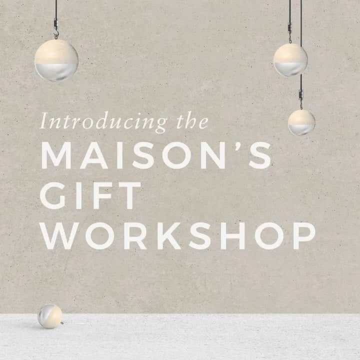 ボーンメルシーのインスタグラム：「Welcome to Baume&Mercier’s Gift Workshop where all your dreams become a reality.   Our Maison has individually crafted your gifts to come alive for this festive season. ❄️ - - #baumeetmercier  #giftworkshop  #festiveseason  #watchlovers  #watchcollector  #gifting  #joy  #family」