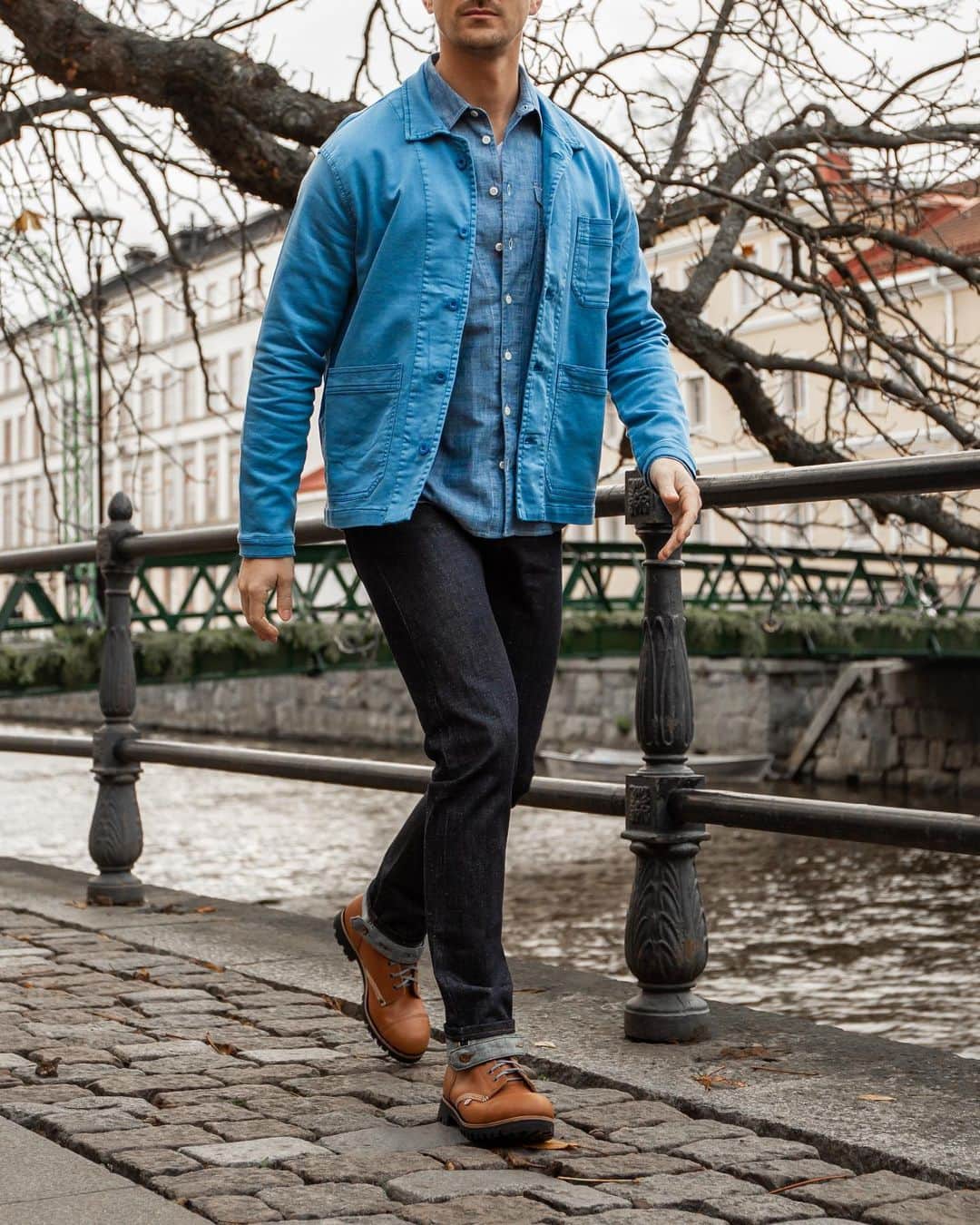 Men Withのインスタグラム：「#ad Winter layering with vintage style from our friends at @andsonsuk 👌🏽 Tap to shop!」
