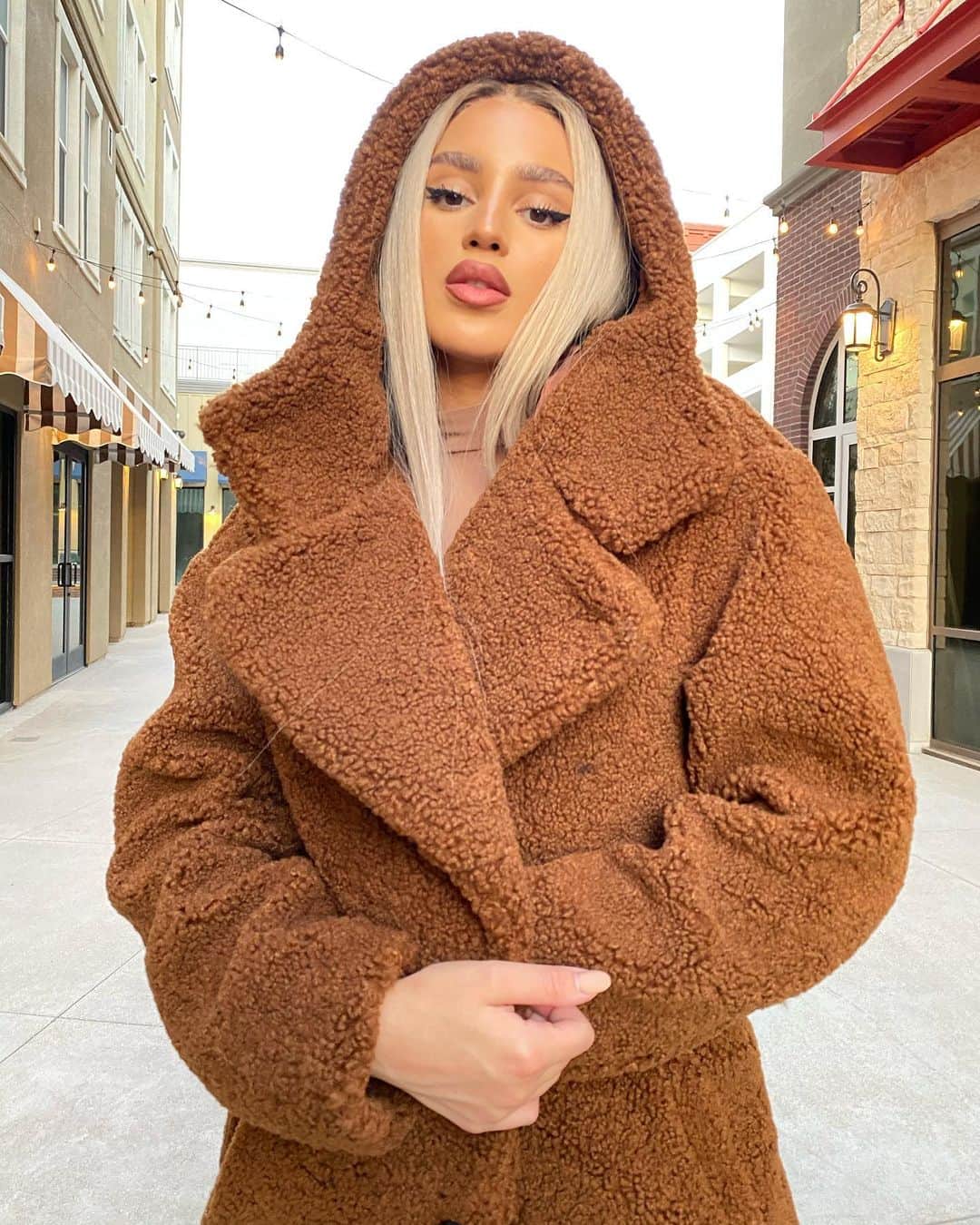 のインスタグラム：「Snuggle bear 🐻 @boohoomanofficial」