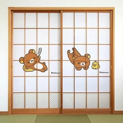 Rilakkuma US（リラックマ）さんのインスタグラム写真 - (Rilakkuma US（リラックマ）Instagram)「Screen doors lined with paper in Japan are now be even cuter with Rilakkuma and friends! Check out these cute designs we've created!  #rilakkumaus #rilakkuma #sanx #kawaii #リラックマ #サンエックス」11月24日 4時31分 - rilakkumaus