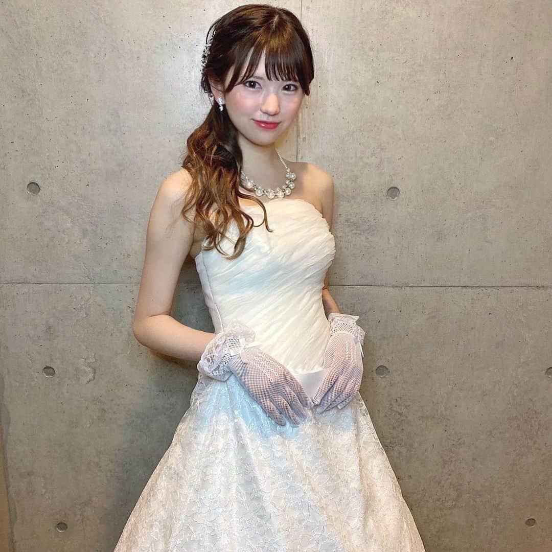 のインスタグラム：「.  コンテスト当日はS・R・Y Dress様のウェディングドレスをお借りしました👗🤍  素敵なドレスを着て本番を迎えられて嬉しかったです♫幸せなひとときでした🤤 ありがとうございました🌷  🔗https://www.rakuten.co.jp/sry-dress/ http://www.sry-dress.com/.」