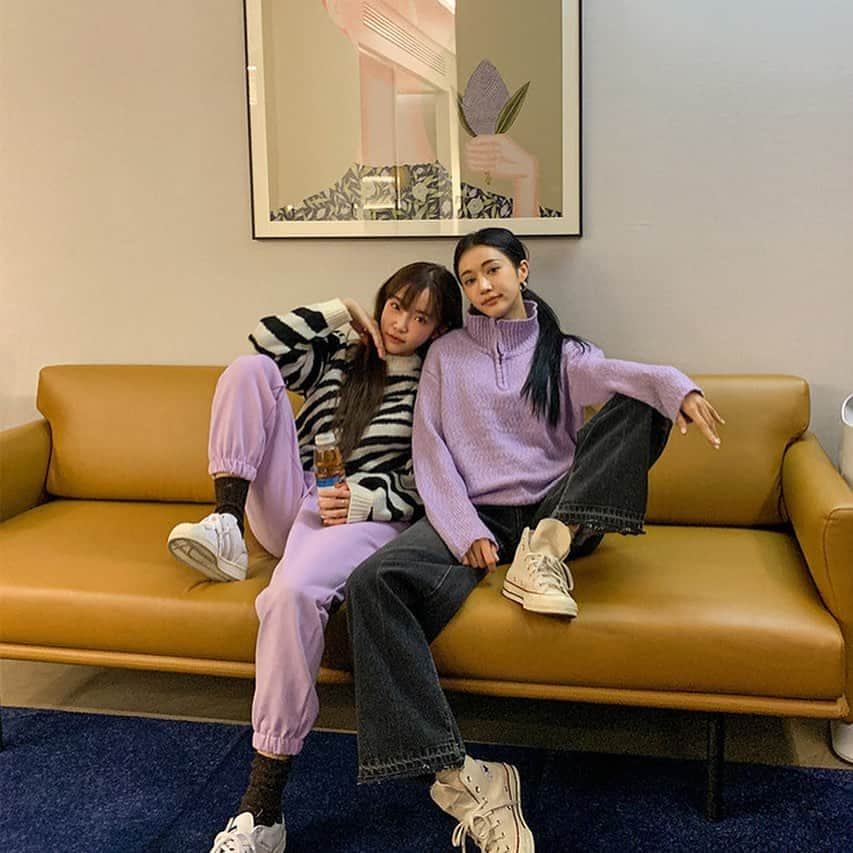 Official STYLENANDAさんのインスタグラム写真 - (Official STYLENANDAInstagram)「Cosy Wear💜 #stylenanda」11月24日 17時20分 - houseof3ce