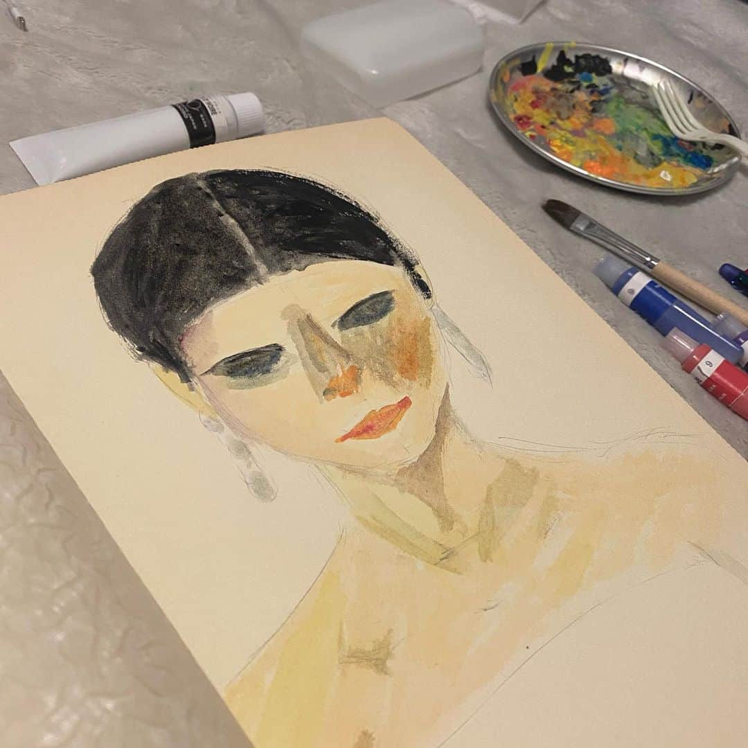 のインスタグラム：「楽しいけど怖い  #モデルは誰 #怒られるやつ #painting」