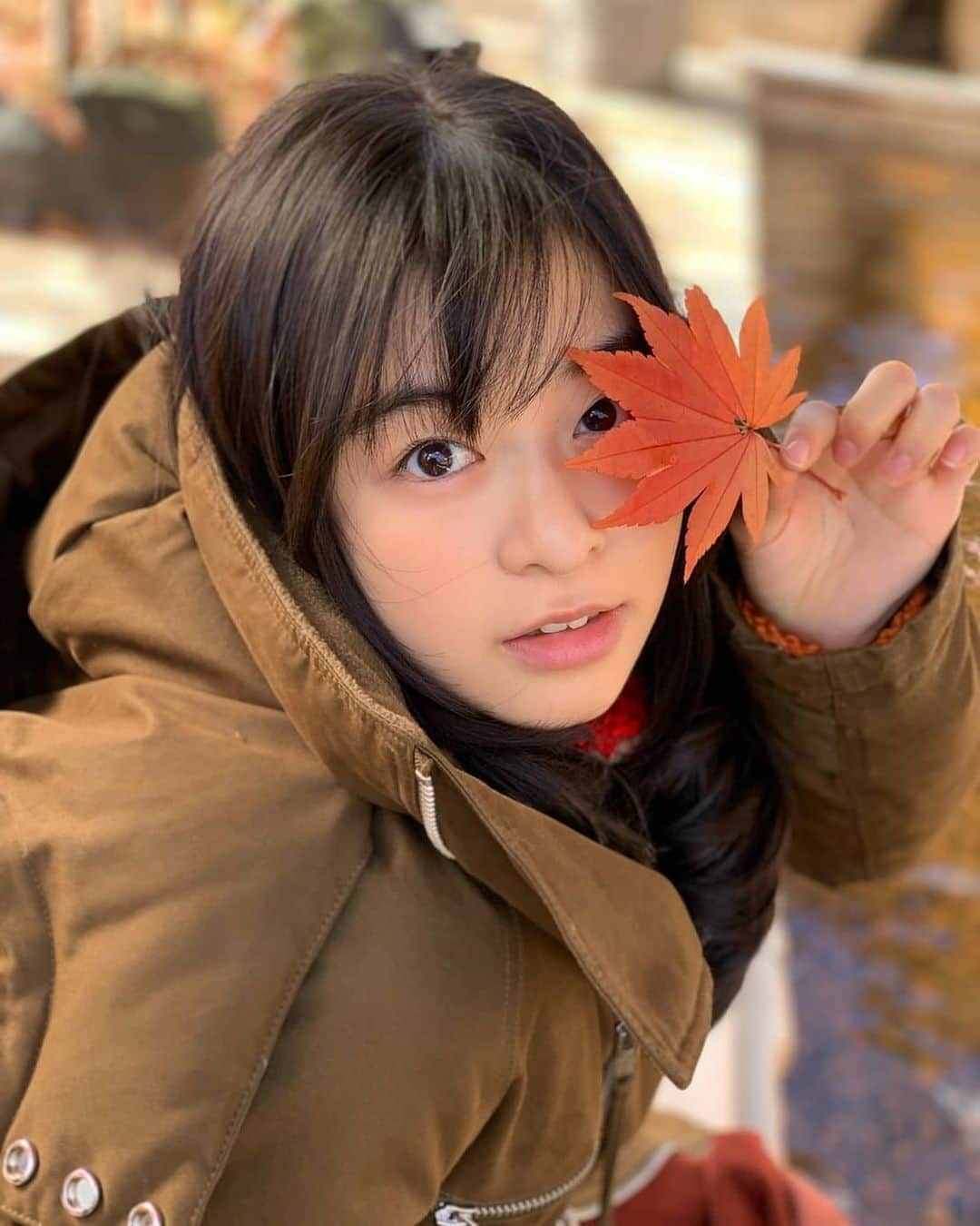 【公式】TBS火曜ドラマ「この恋あたためますか」のインスタグラム：「🍁 #恋あた へカウントダウン🍁 6話放送まであと4時間半ですよ❄ 温泉旅行どうなるんでしょうか...♨ 今からドキドキ...🤍  #森七菜  #この恋あたためますか #あたためすぎ注意報」