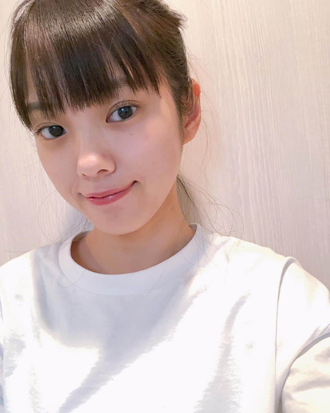 中山来未のインスタグラム：「みんな本当に元気？嘘じゃない？元気？  #cooking」