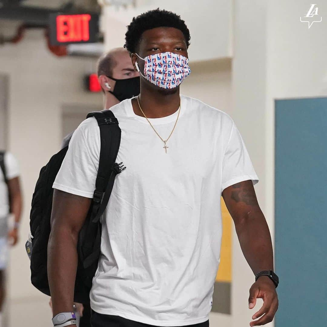 Los Angeles Lakersさんのインスタグラム写真 - (Los Angeles LakersInstagram)「Mask up, Los Angeles.」11月24日 9時34分 - lakers