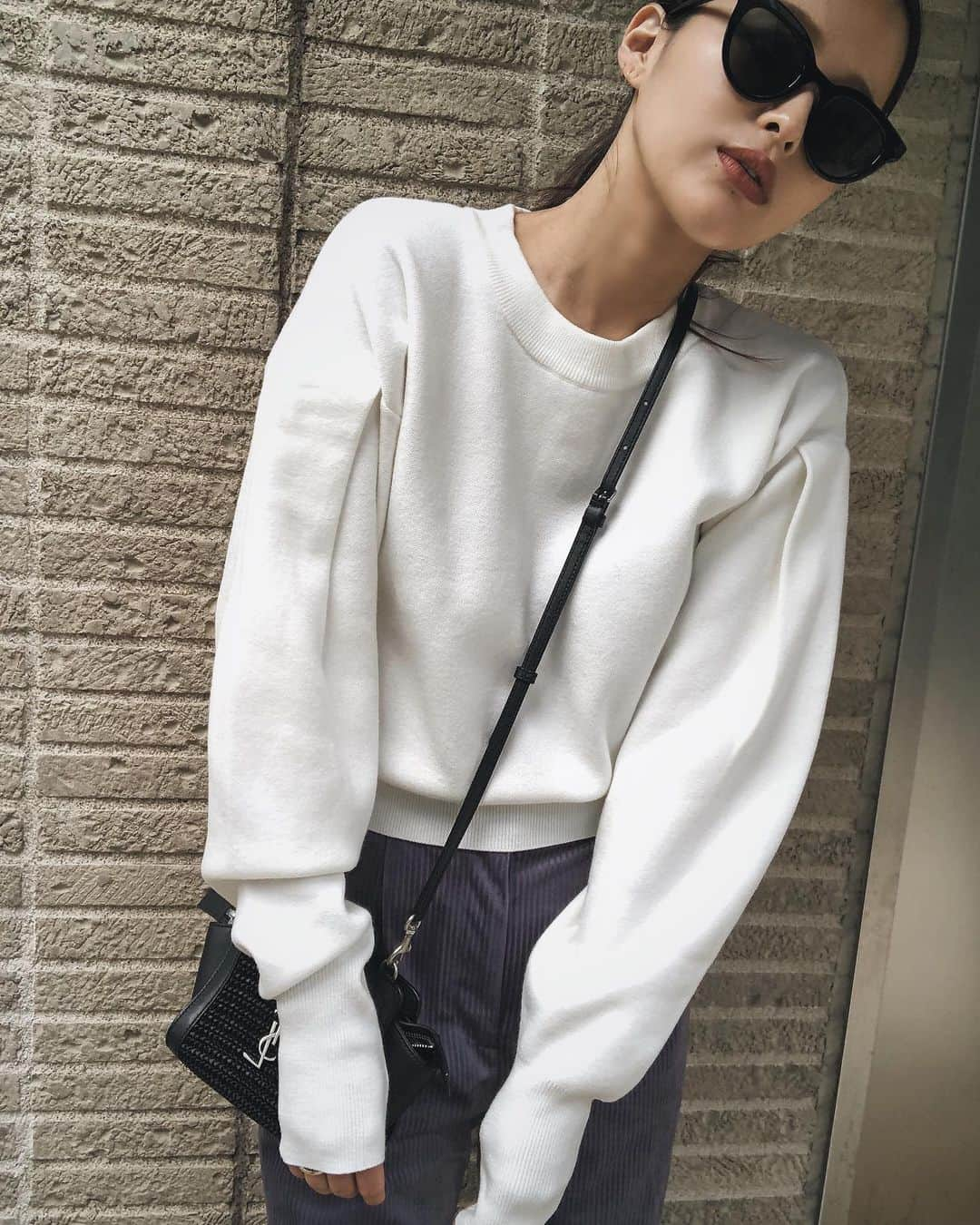 佐野真依子さんのインスタグラム写真 - (佐野真依子Instagram)「■COMPACT SOFT KNIT	 ■WIDE BELT SLIM PT	✨ @emoda_official  @emoda_snap  #mystyleemoda #emoda」11月24日 9時41分 - sanomaisanomai