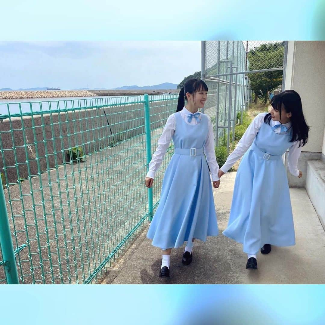 STU48さんのインスタグラム写真 - (STU48Instagram)「🐋🐋🐋  海沿いを仲良くお散歩👭💓  #STU48 #STU2期研究生 #2期生 #研究生 #川又あん奈 #KawamataAnna #吉崎凜子 #YoshizakiRinko #アイドル #オフショット #カワイイ #可愛い #japanesegirl #kawaii #idol #瀬戸内アイドル #瀬戸内 #setouchi #広島 #hiroshima #MV撮影 #思い出せる恋をしよう #オモコイ #制服 #水色 #ツーショット」11月24日 10時32分 - stu48.official