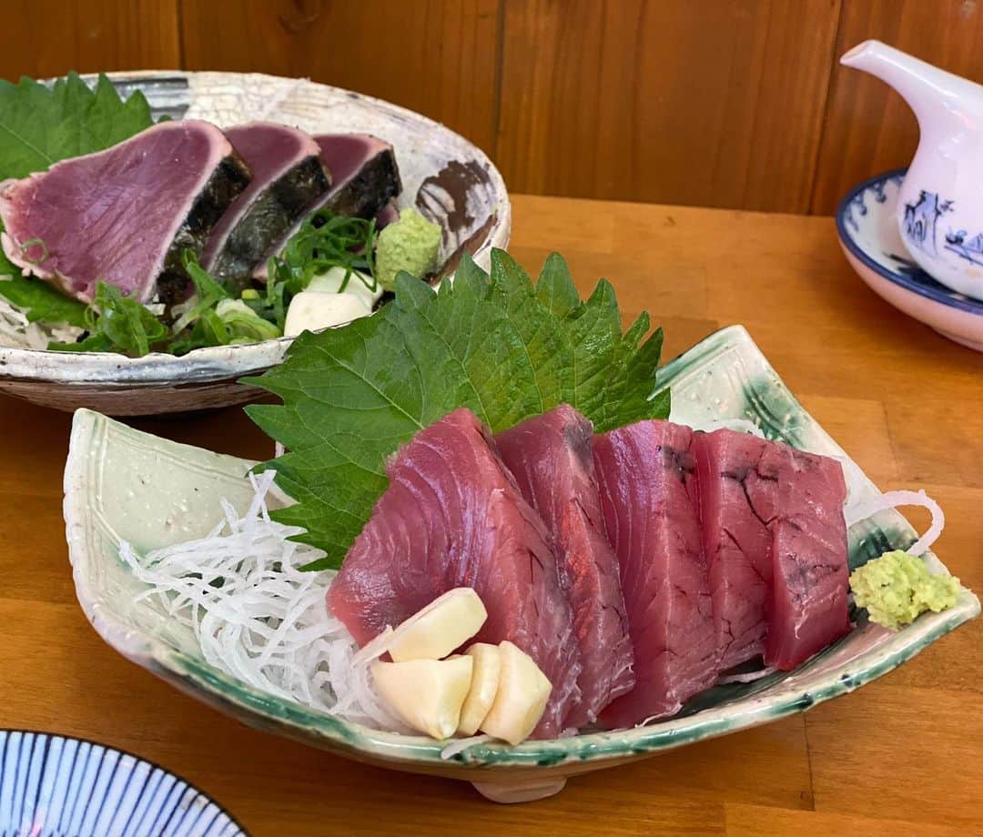 青山有紀さんのインスタグラム写真 - (青山有紀Instagram)「高知で教えてもらった美味しいお魚屋さんでかつおランチ😋 お店の方もすてきで、次もまた行きたい🙏💕」11月24日 11時43分 - yukiaoya