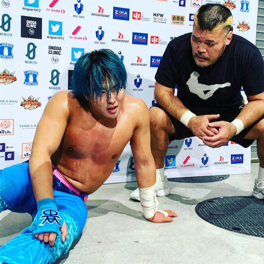 新日本プロレスさんのインスタグラム写真 - (新日本プロレスInstagram)「#BestOfTheSuperJr27 !! #BackStagePhoto 📸 #njbosj #njpw #新日本プロレス #プロレス#prowrestling」11月24日 12時07分 - njpw1972