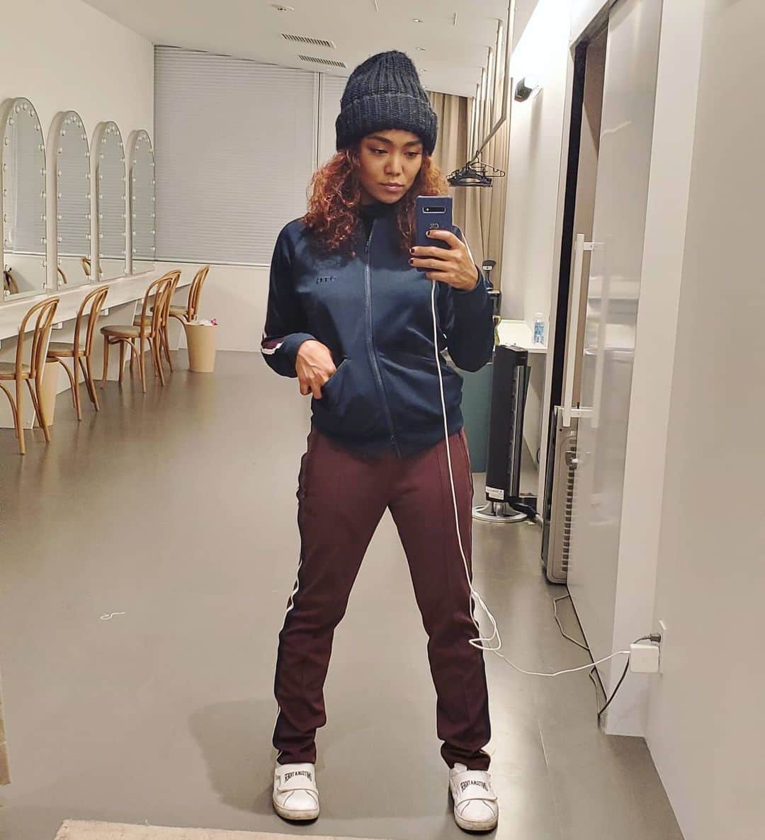 Crystal Kayのインスタグラム：「ニットボーシーズン到来👌 It's beanie weatha😎  #teamtracksuit #チームジャージ」