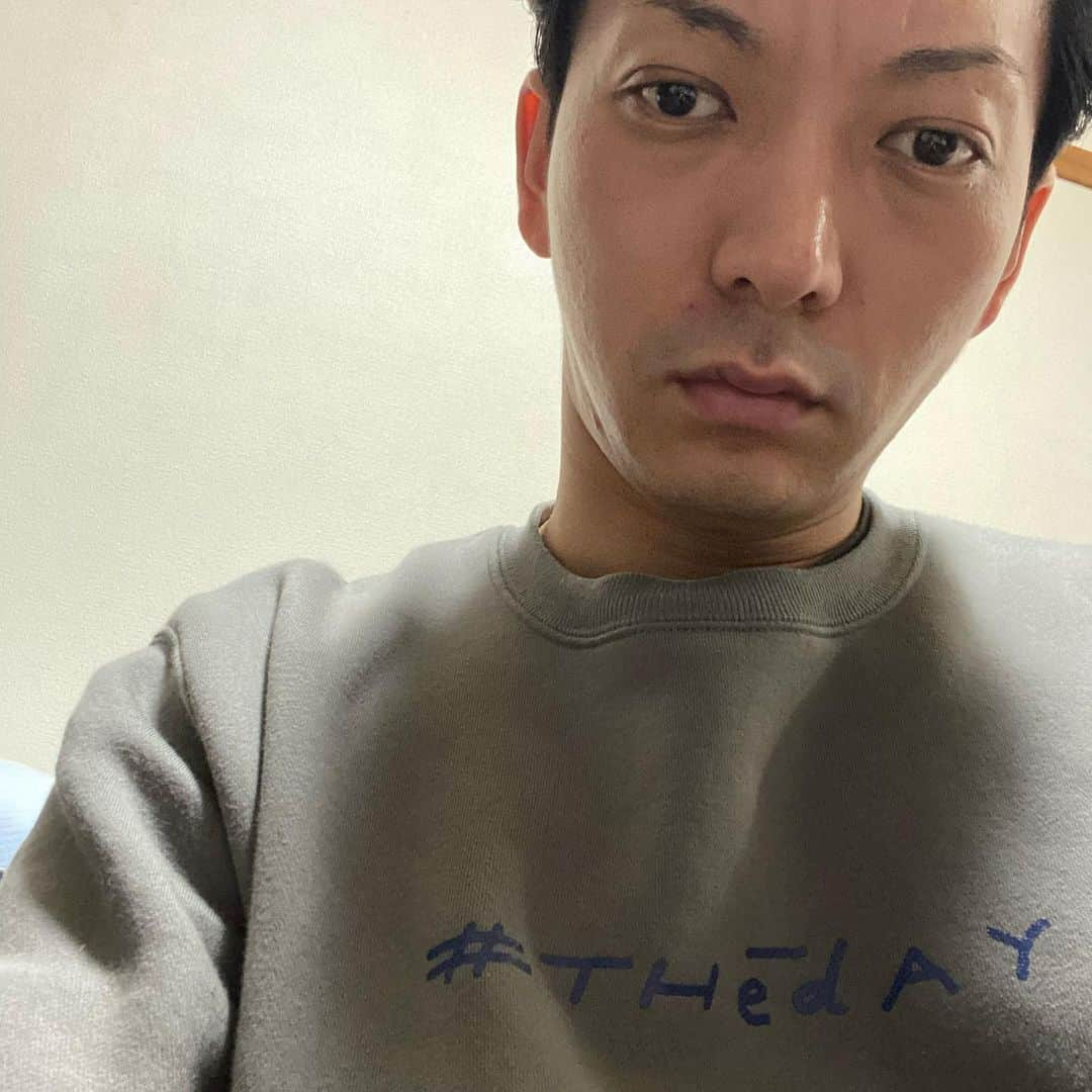 嶋佐 和也さんのインスタグラム写真 - (嶋佐 和也Instagram)「#インスタものまね 「裏垢男子」 のものまねです☆」11月24日 13時34分 - kazuyashimasanewyork