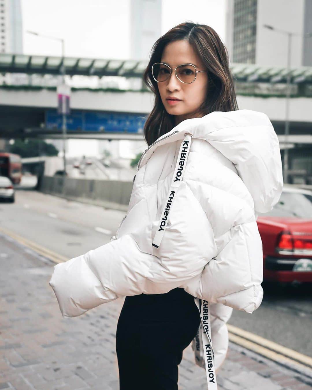 Ruby Kwanのインスタグラム：「Hello, I’m winter ready. ❄️ @khrisjoy_official #khrisjoy #rougecloset」