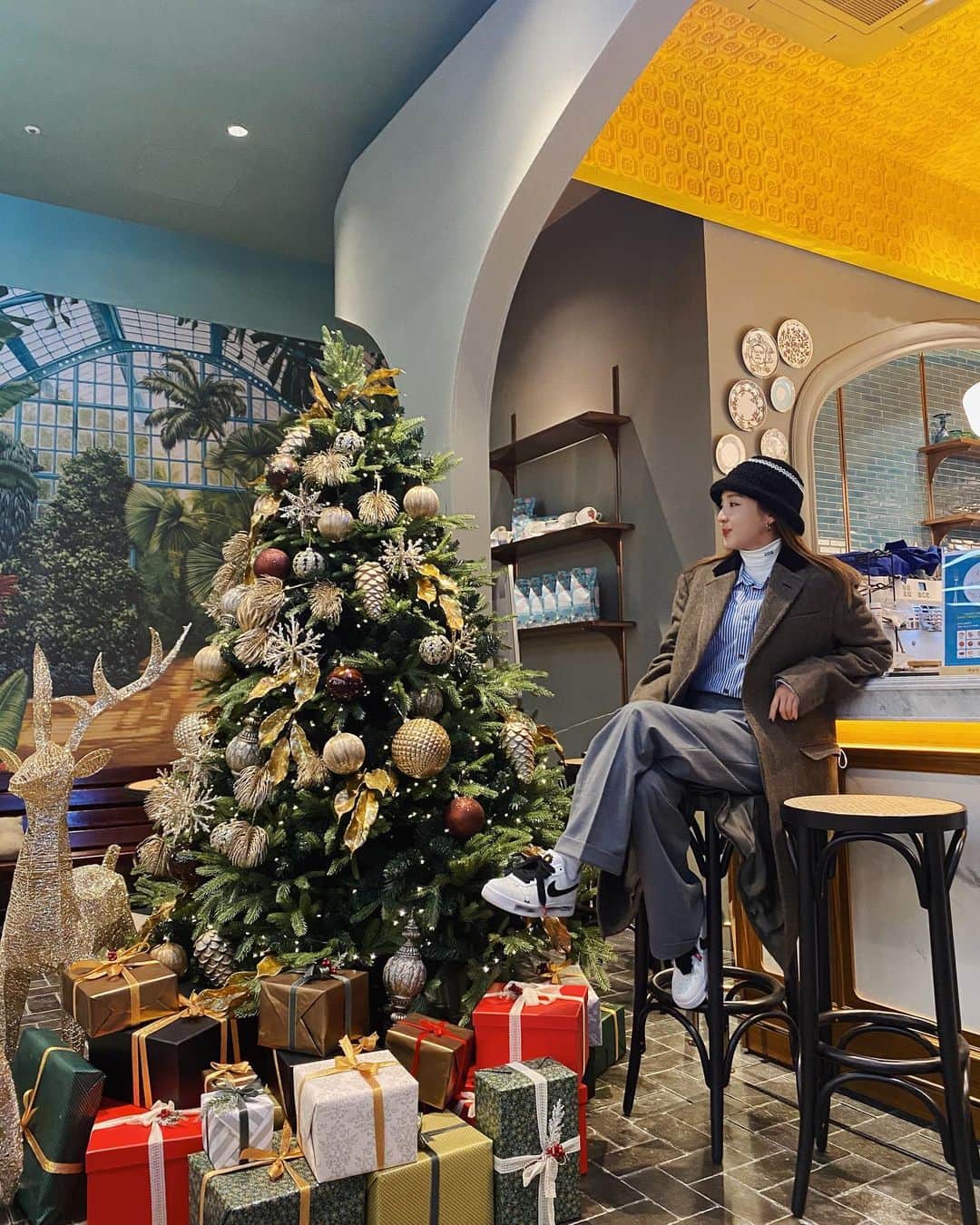 ダラ さんのインスタグラム写真 - (ダラ Instagram)「올해의 첫 크리스마스 트리 🎄」11月24日 15時19分 - daraxxi