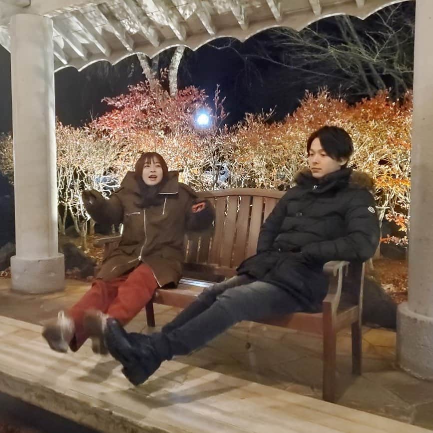 森七菜のインスタグラム：「「この恋あたためますか」本日22:00から第6話です🍁🍮 想いは届かなかったはずの社長と温泉⁉️真相はぜひ放送で😊😊 #恋あた #中村倫也 さん #シャチョキキ #社長と社員 だった2人 #今週は？！#お楽しみに✨」