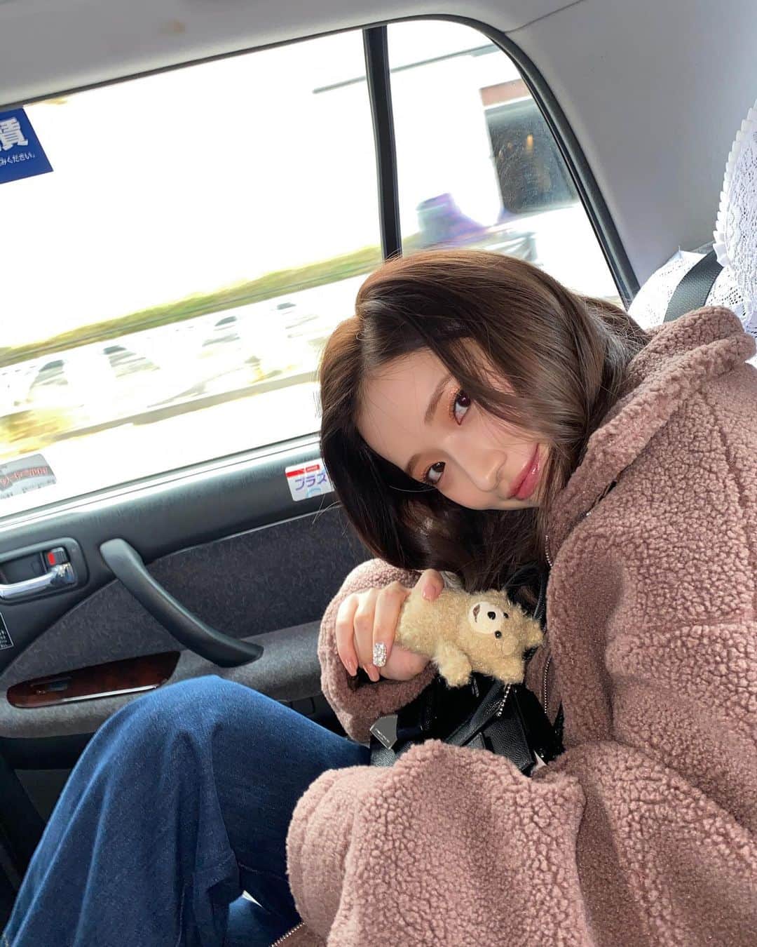 南りほのインスタグラム：「寒い寒い👖 ぐるーとに似てるtedお気に入り🧸🤍」