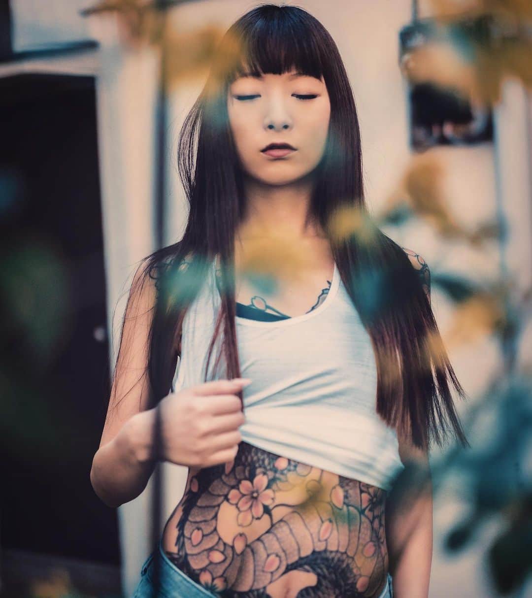 松田ゆう姫さんのインスタグラム写真 - (松田ゆう姫Instagram)「Koenji Street  Photographer @mehdihassine   #東京 #高円寺 #撮影 #タトゥー #ポートレート #ファインダー越しの私の世界 #被写体 #モデル #ストリート #游姫 #tokyo #koenji #streetphotography #portrait #shoot #shooting #tattoo #tattoomodel #tattoogirl #japanesegirl #japanesetattoo #streetshot #model #asian」11月24日 16時32分 - yu________k1