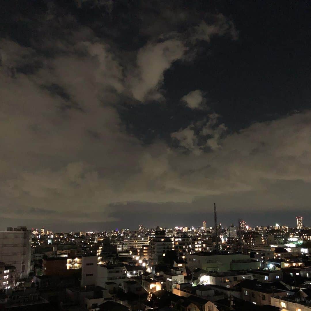 高河ゆんさんのインスタグラム写真 - (高河ゆんInstagram)「東京の夜と、朝！」11月24日 16時39分 - kougayun