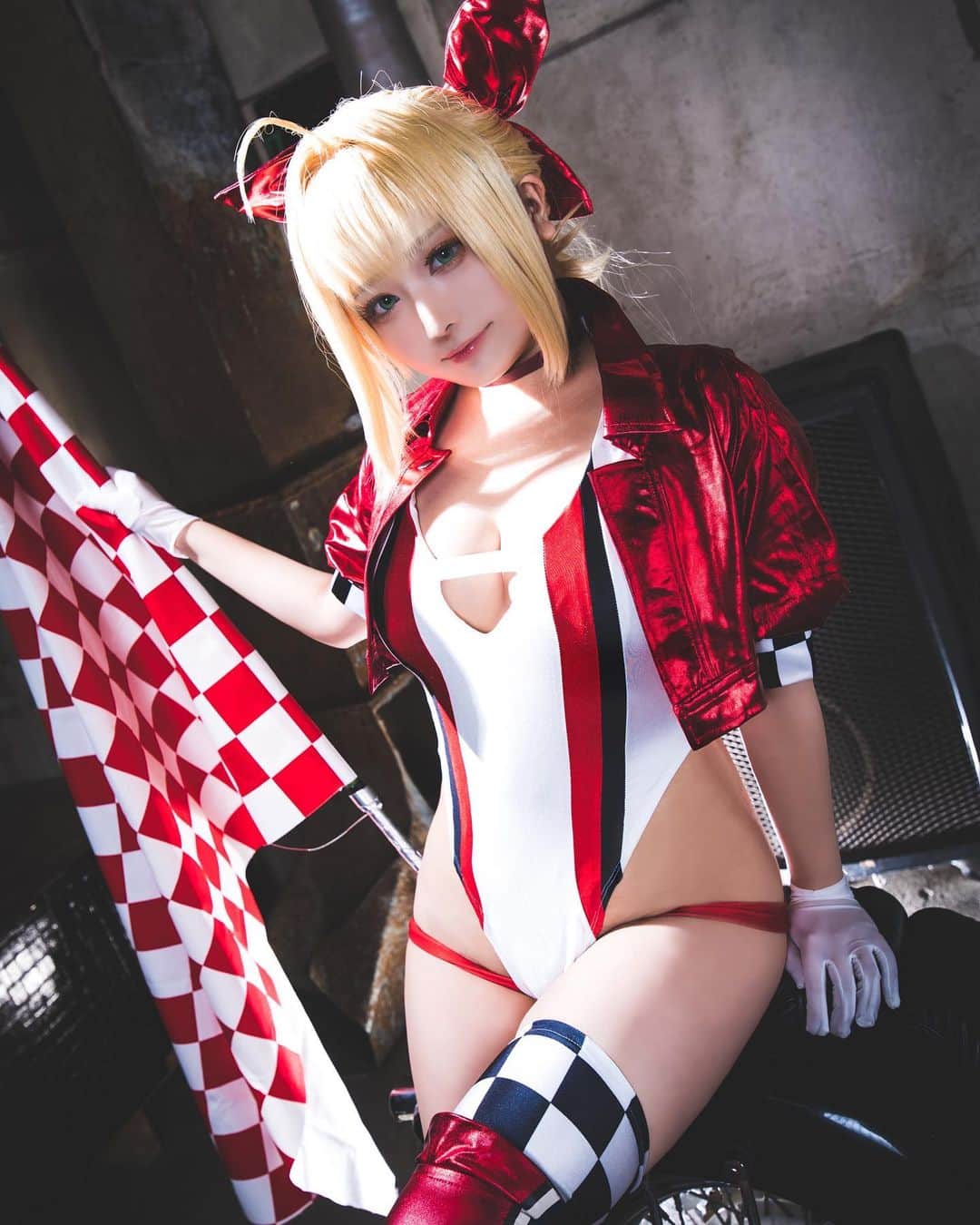 あまにのインスタグラム：「🏁 ・ ・ ・ #cosplay #cosplayer #fate #ネロ #ネロクラウディウス #cosplayersofinstagram #コスプレ #neroclaudius #角色扮演 #fateextella #cosplaygirl」