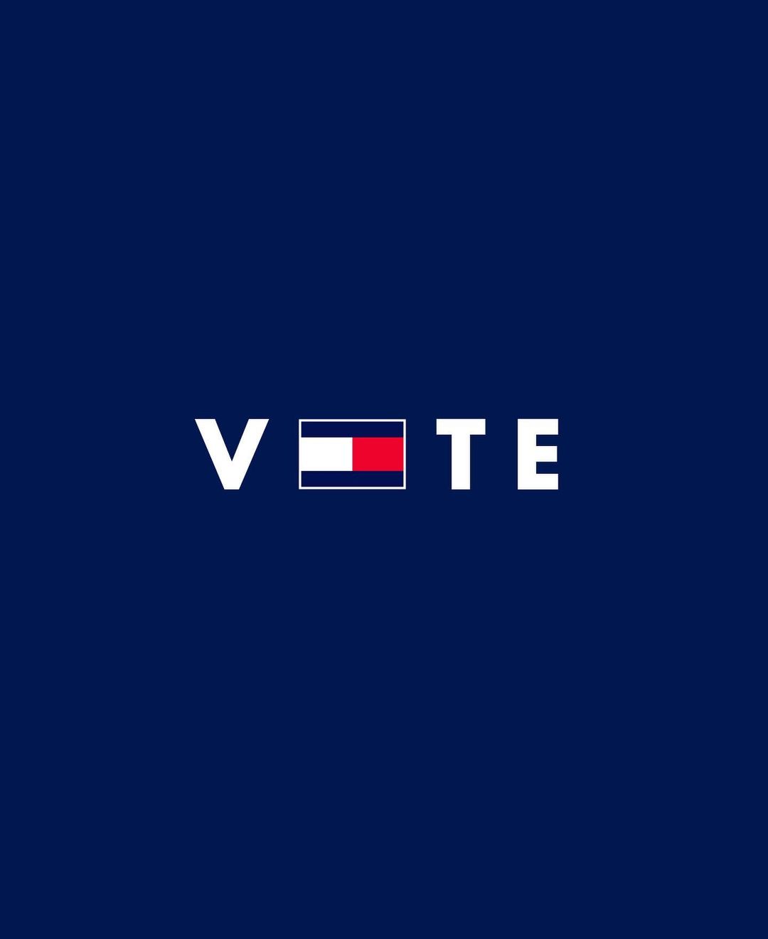 Tommy Hilfigerさんのインスタグラム写真 - (Tommy HilfigerInstagram)「Moving forward together means using our collective power. It’s time to stand up and speak out. Every voice and every vote makes an impact. Use the power of your vote to inspire your community to take action for a better future. We’ve partnered with @rockthevote to help you get the facts on all things voting. Go check them out. #TommyHilfiger #RockTheVote #vote #Election2020」11月1日 0時59分 - tommyhilfiger