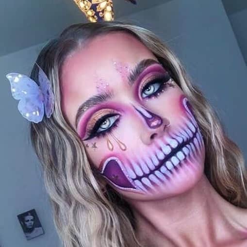 M·A·C Cosmetics UK & Irelandさんのインスタグラム写真 - (M·A·C Cosmetics UK & IrelandInstagram)「Happy-at-home-Halloween! 👻⁠⠀ SCROLL to see our talented artists high impact creations.⁠⠀  & Head to our stories to see one come to life ☝️⁠  *warning* inspiration guaranteed.⁠⠀ ⁠⠀ In order:⁠⠀ @NATINALONDON⁠⠀ @EMMACOSTELLOEBEAUTY⁠⠀ @_EMPTY_ALIEN⁠⠀ @KSANDMAKEUP⁠⠀ @KOMAKEUPX⁠⠀ @JADEMISTRY_MUA⁠⠀ @SOPHIEDARTIST⁠⠀ @IMSOPHHMAKEUP⁠⠀ ⁠⠀ SHARE & TAG us in your M∙A∙C creations with #MACHalloween⁠⠀ ⁠⠀ #MACCosmeticsUK #MACCosmetics  #HalloweenFromHome #HalloweenMakeup #HalloweenLook #HalloweenGlam #HalloweenInspiration」10月31日 16時55分 - maccosmeticsuk
