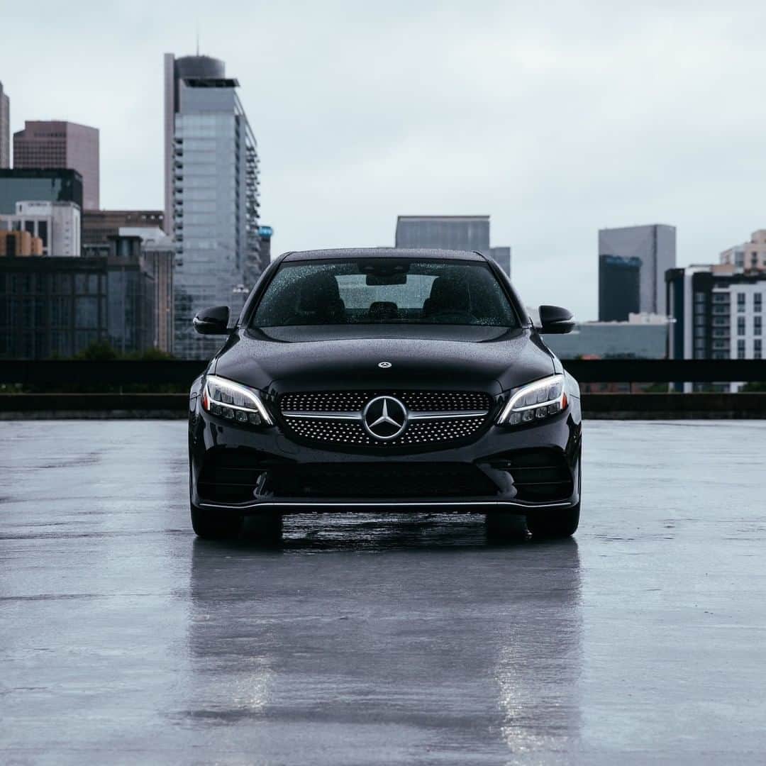 Mercedes-Benz Thailandさんのインスタグラム写真 - (Mercedes-Benz ThailandInstagram)「A little wind and rain can’t stop us from having fun #WeekendBreaks   📸 Photo by Stephen Averett #MBPhotoPass for Mercedes-Benz USA  #MercedesBenz #CClass #MercedesBenzThailand」10月31日 17時04分 - mercedesbenzthailand