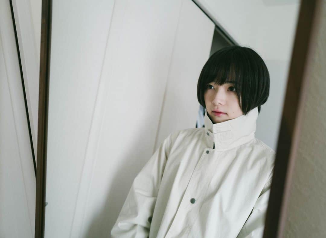 りりか（RiRiKA）のインスタグラム：「living. #inliving」