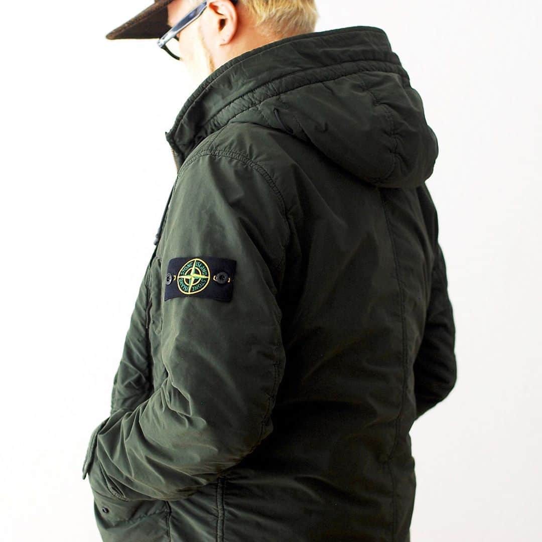 wonder_mountain_irieさんのインスタグラム写真 - (wonder_mountain_irieInstagram)「［#20AW］ STONE ISLAND / ストーンアイランド  "DAVID LIGHT-TC WITH MICROPILE COAT - 40931 -" ¥137,500- _ 〈online store / @digital_mountain〉 https://www.digital-mountain.net/shopdetail/000000012592/ _ 【オンラインストア#DigitalMountain へのご注文】 *24時間受付 *15時までのご注文で即日発送 * 1万円以上ご購入で送料無料 tel：084-973-8204 _ We can send your order overseas. Accepted payment method is by PayPal or credit card only. (AMEX is not accepted)  Ordering procedure details can be found here. >>http://www.digital-mountain.net/html/page56.html  _ #STONEISLAND #ストーンアイランド  _ 本店：#WonderMountain  blog>> http://wm.digital-mountain.info _ 〒720-0044  広島県福山市笠岡町4-18  JR 「#福山駅」より徒歩10分 #ワンダーマウンテン #japan #hiroshima #福山 #福山市 #尾道 #倉敷 #鞆の浦 近く _ 系列店：@hacbywondermountain _」10月31日 17時52分 - wonder_mountain_