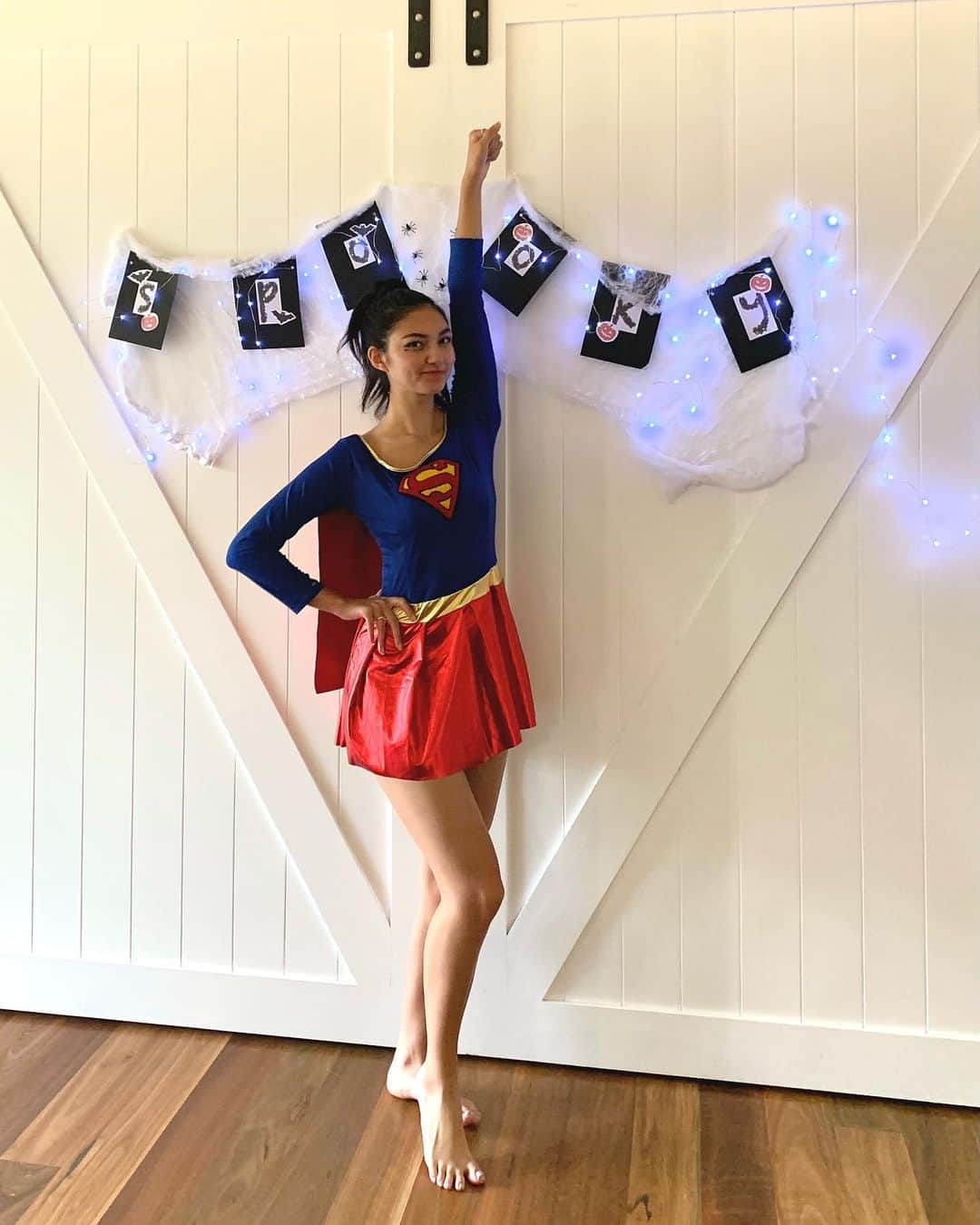 希花さんのインスタグラム写真 - (希花Instagram)「Let's go Super woman 🦸‍♀️  #kiana #希花」10月31日 18時55分 - snowdropkiana
