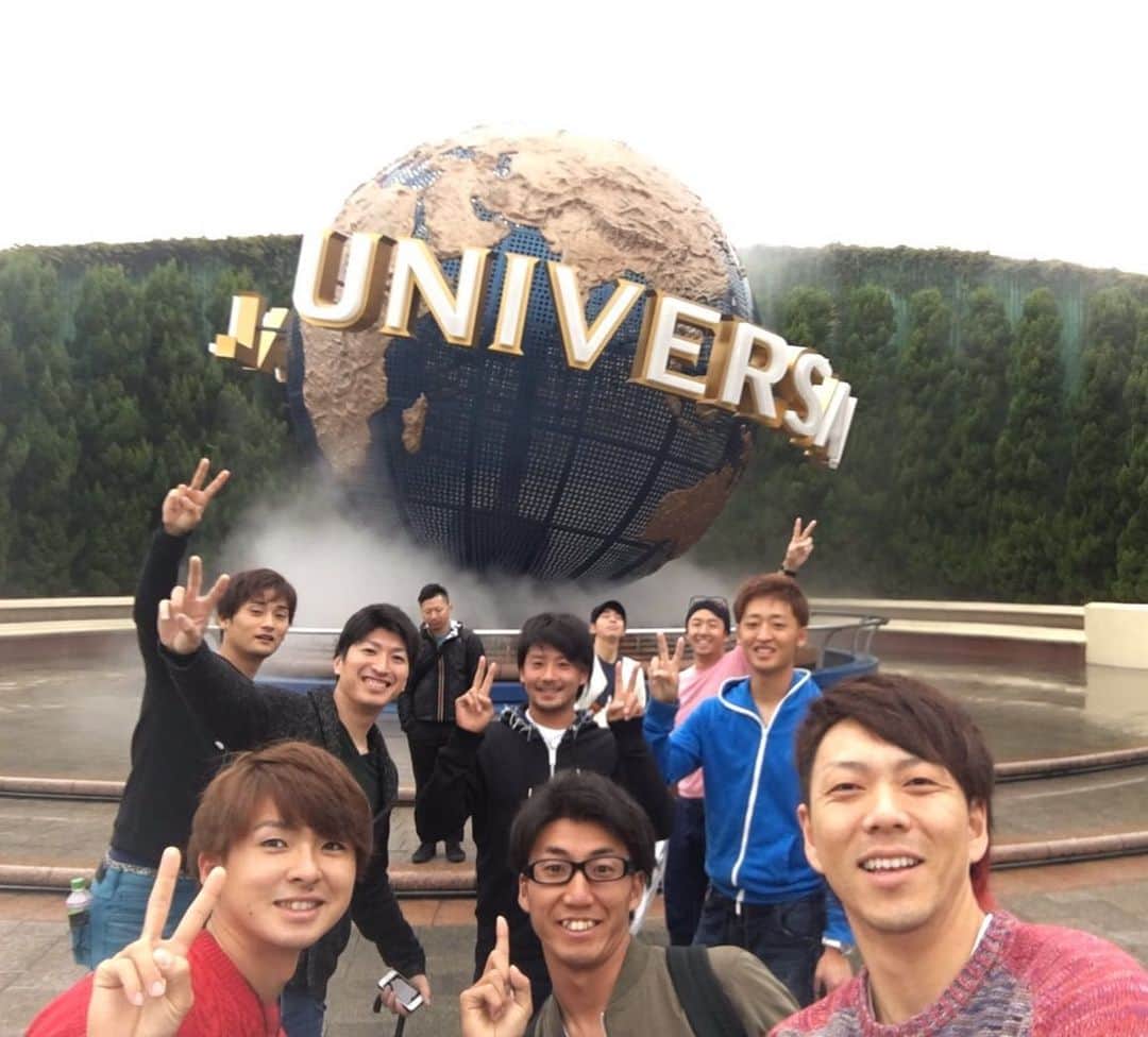 中村勝のインスタグラム：「浦野さんお疲れ様でした😭👏 #今日知ってビックリ #最後の登板カッコよかった #いろいろ遊びに行ったのもいい思い出 #お身体労ってください」