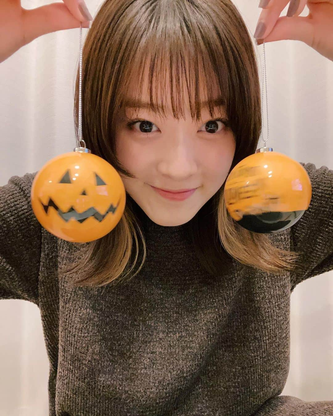 水上京香さんのインスタグラム写真 - (水上京香Instagram)「🦇 HAPPY HALLOWEEN🎃 本日より、我が家のツリー解禁です！」10月31日 19時03分 - kyokaminakami_official