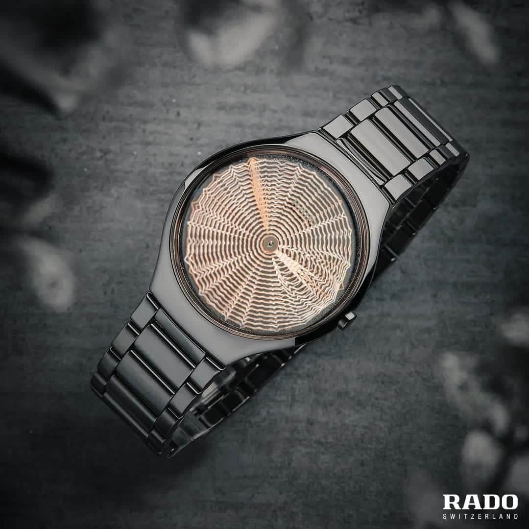 ラドーのインスタグラム：「Don't be afraid, get ready to take on the night with Rado. #RadoTrueThinline #Feelit #HappyHalloween」
