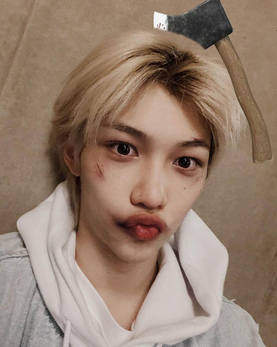 Stray Kidsさんのインスタグラム写真 - (Stray KidsInstagram)「스테이~~ 오늘도 해피 할로윈 ~~^^ 🥰 Happy halloween ~  #straykids #stay #felix #sunshine」10月31日 19時49分 - realstraykids