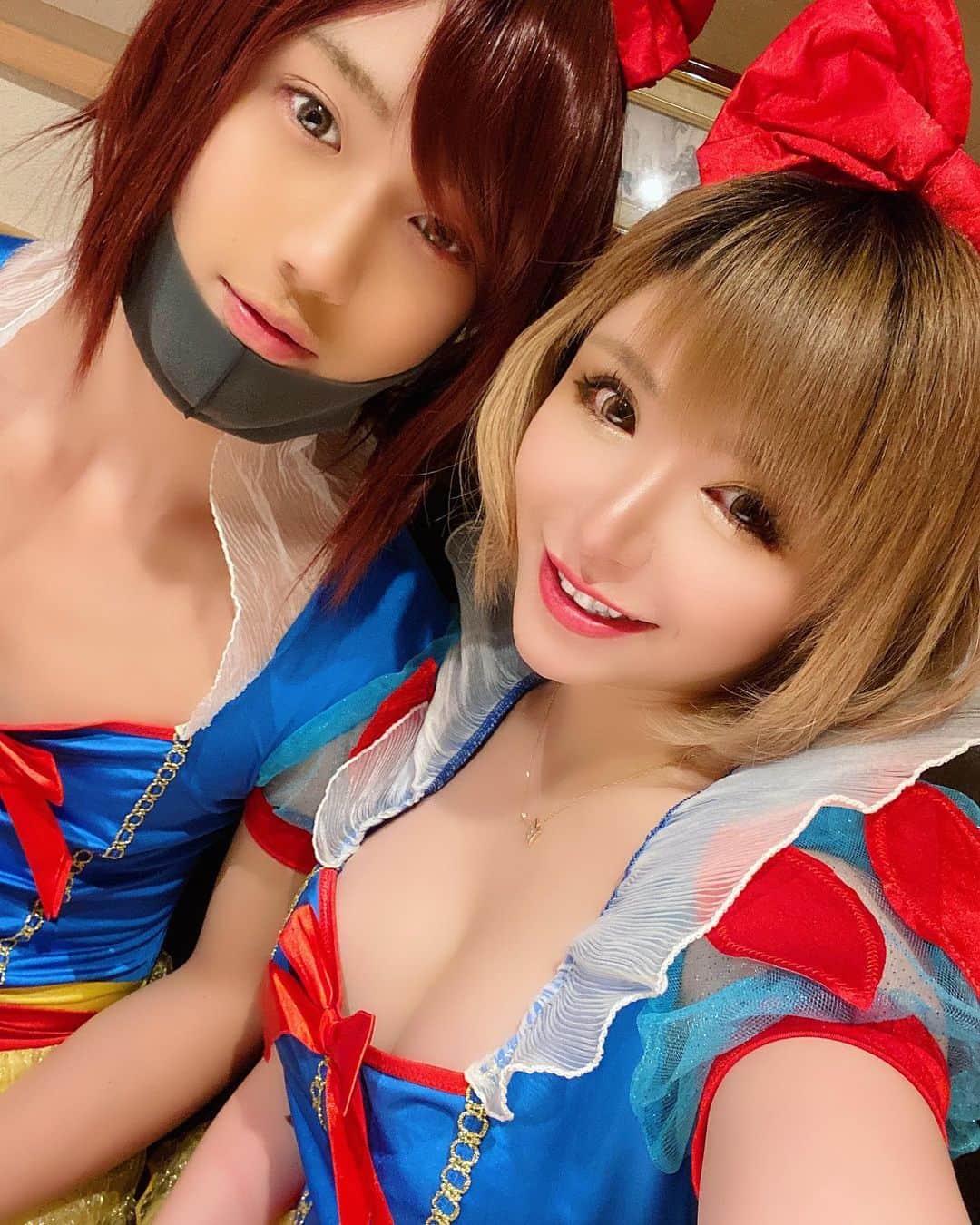 のインスタグラム：「毎年恒例のカオス会 with秘書のゆうくん」