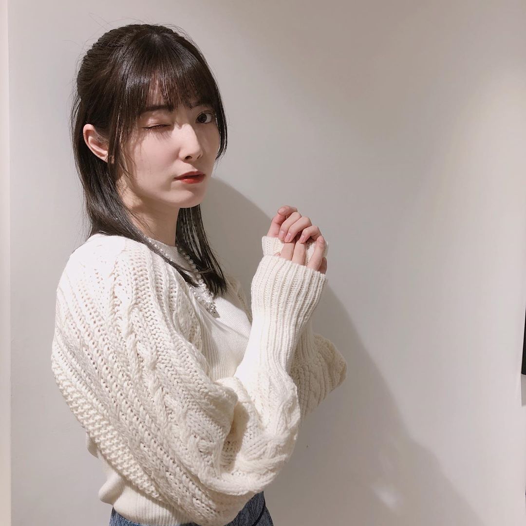 日下部美愛のインスタグラム：「#LANVIN #lanvinenbleu  #photo #japan #model #me #hair #fashion #fashionblogger #makeup #selfie #followme #instagood #camera #instadaily #dailylook #한국 #맞팔 #사진 #데일리 #데일리룩 #인스타사진 #인스타그램 #일본인 #패션」