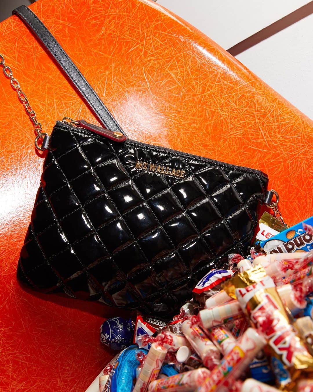 MZウォレスのインスタグラム：「Candy gives you cavities. (Trick or) treat yourself to the brand new Ruby Crossbody instead. 🎃 Tap to shop. #HappyHalloween」