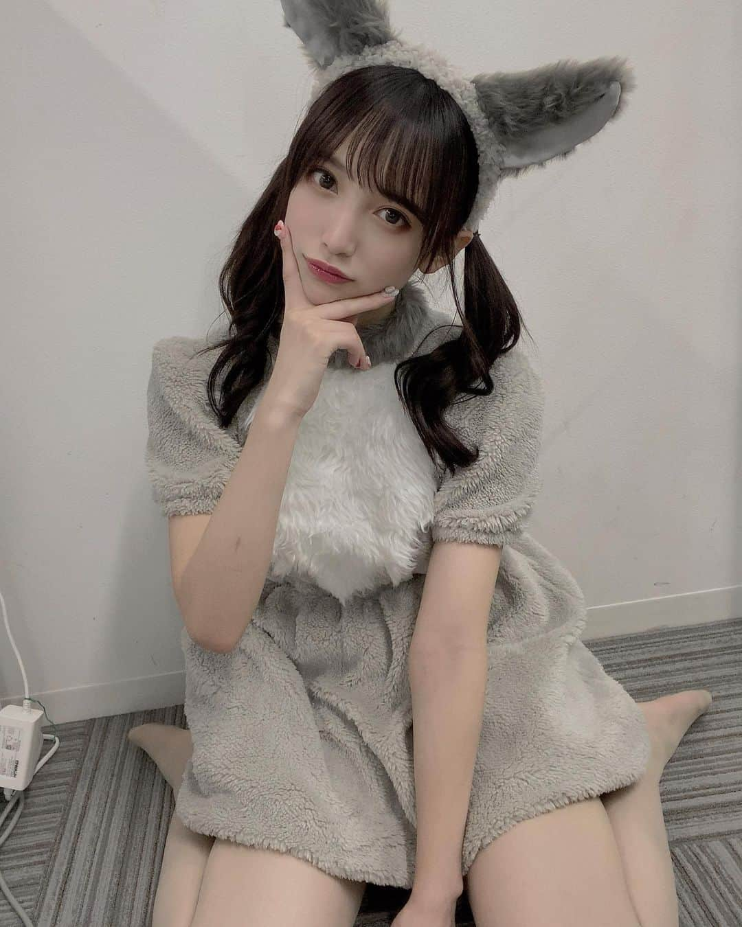 神谷樹里奈さんのインスタグラム写真 - (神谷樹里奈Instagram)「こう見えて、やる気はピカイチです🐺❤︎ はあ〜恥ずかしかったあああ  #halloween #happyhalloween #ウルフ #コスプレ」10月31日 20時47分 - __oystersushi