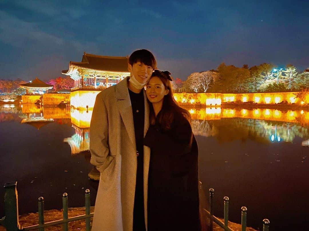 キム・ダヘのインスタグラム：「대박멋있다 😭 #경주#안압지」