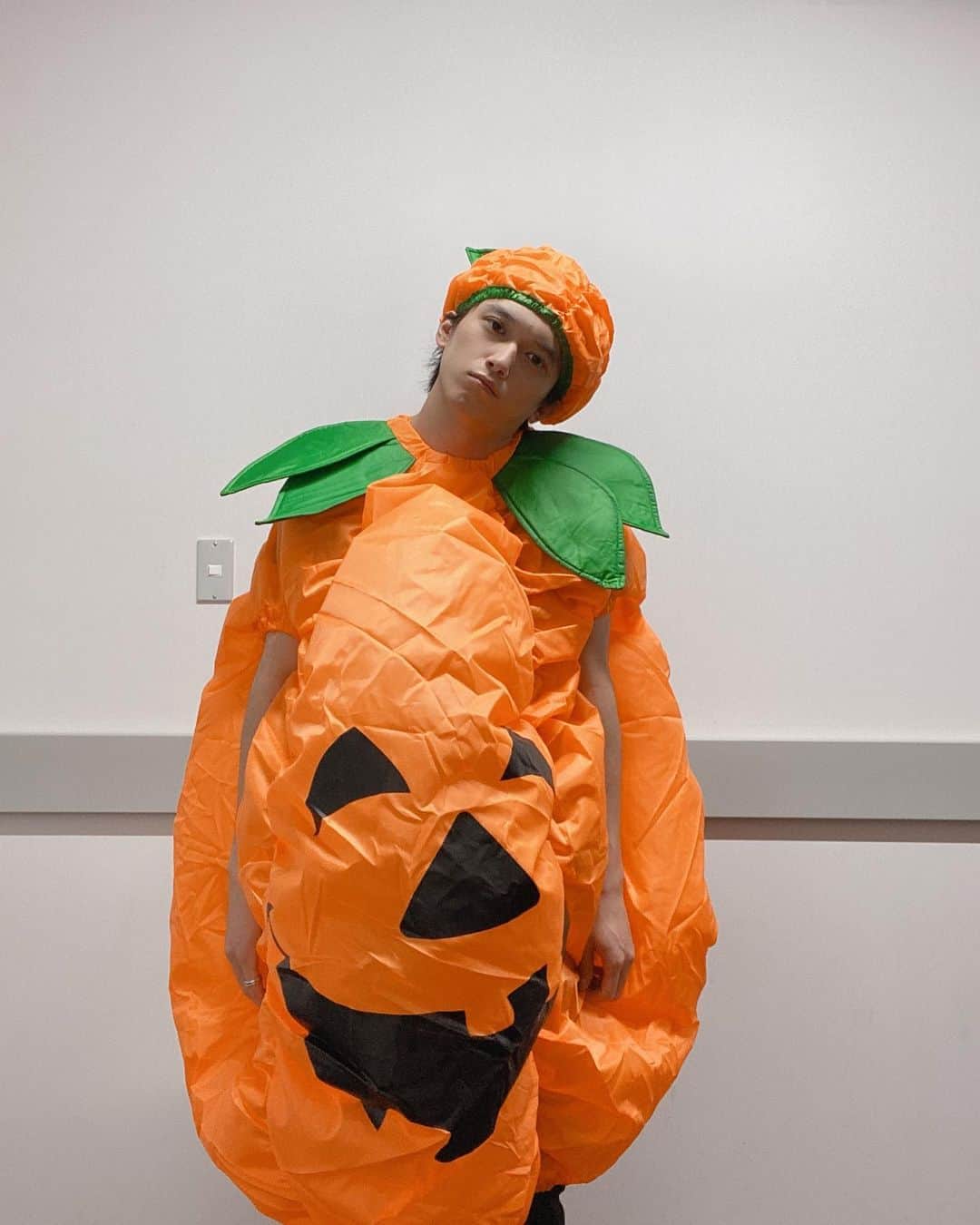 中村昌樹のインスタグラム：「. しおれたまさきからの 復活まさき🎃 . #九星隊 #ナイスタ #ナインスターズ #ハロウィン #ハッピーハロウィン #halloween #かぼちゃ #pumpkin #🎃」